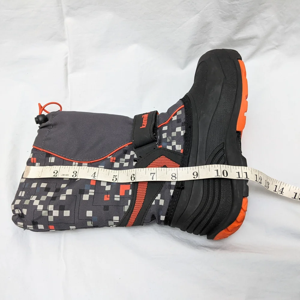 Kamik Boys Insulated Snow Boots Size 5